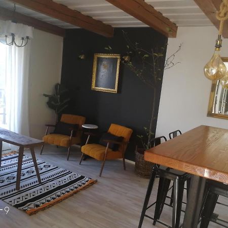 Holiday Home Wanderlust เลนดาวา ภายนอก รูปภาพ
