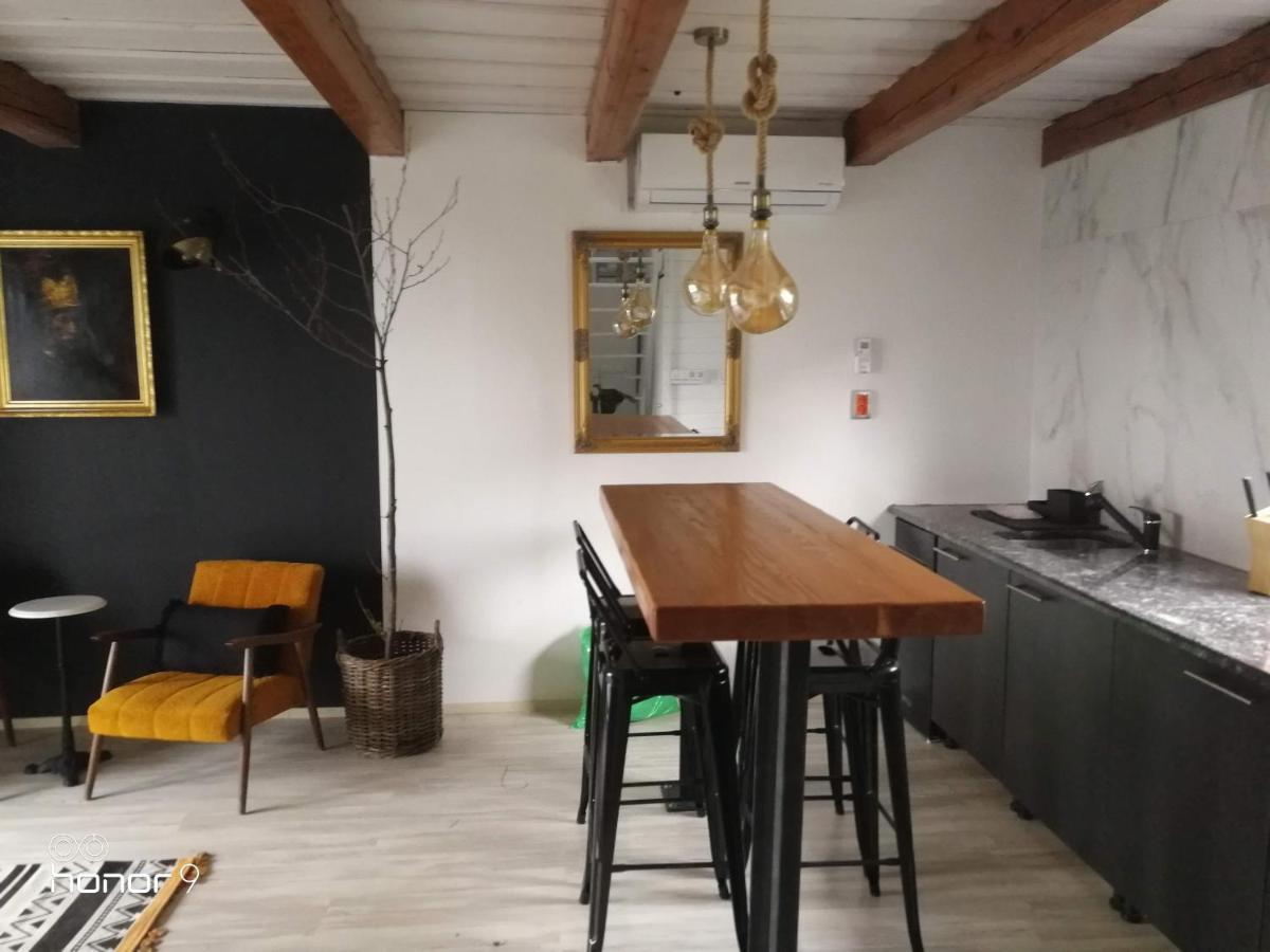 Holiday Home Wanderlust เลนดาวา ภายนอก รูปภาพ