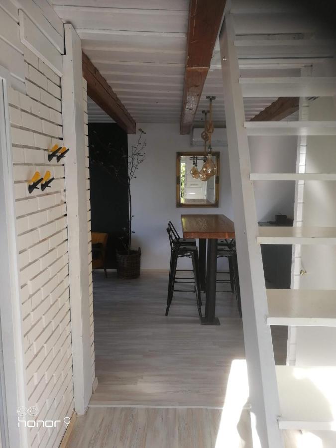 Holiday Home Wanderlust เลนดาวา ภายนอก รูปภาพ